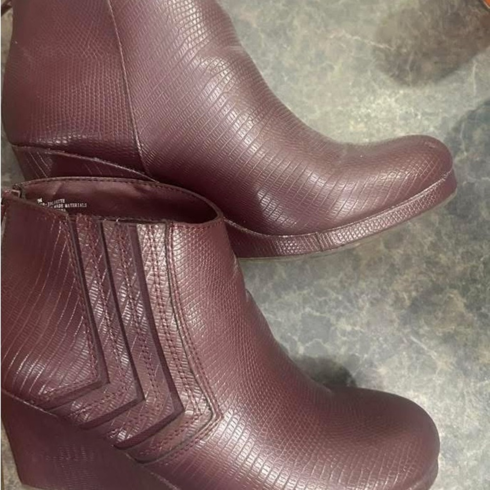 Women's Ankle Boots in Rich Brown/maroon